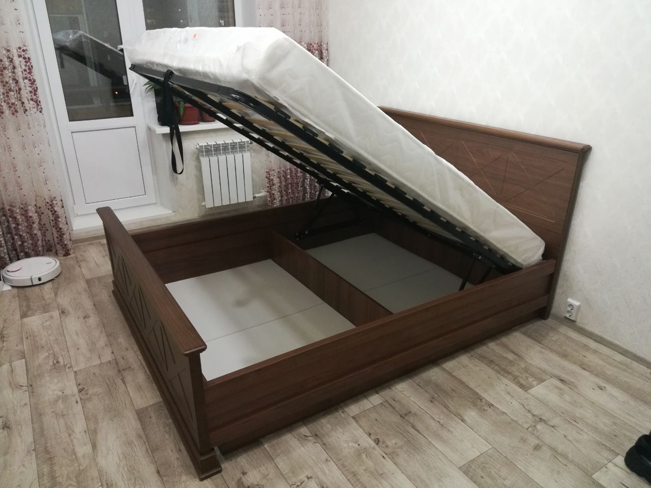 Односпальная кровать "Прованс" 90 х 200 с ортопедическим основанием цвет дуб коньяк изножье низкое
