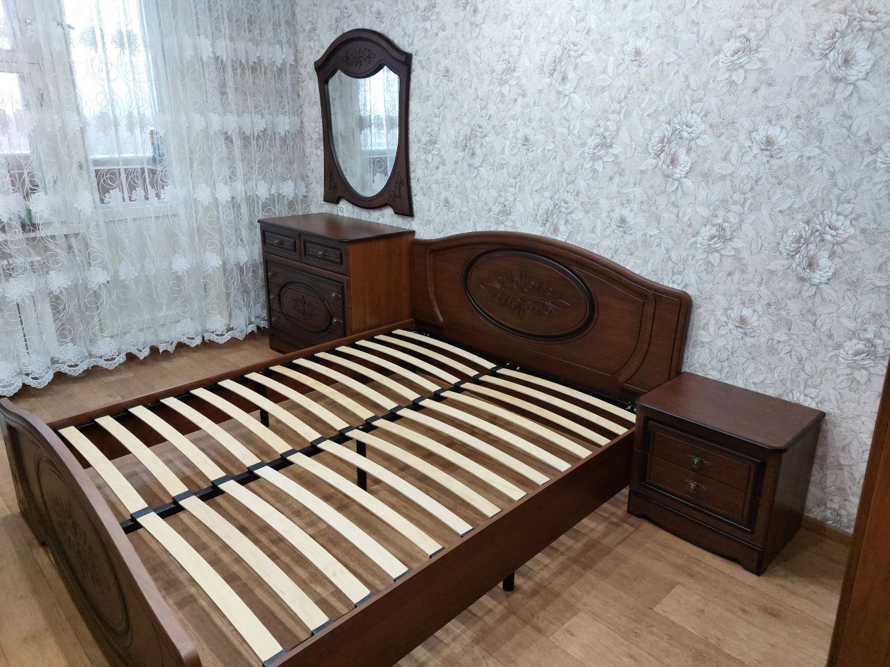 Двуспальная кровать "Натали" 160х200 с ортопедическим основанием цвет орех изножье высокое