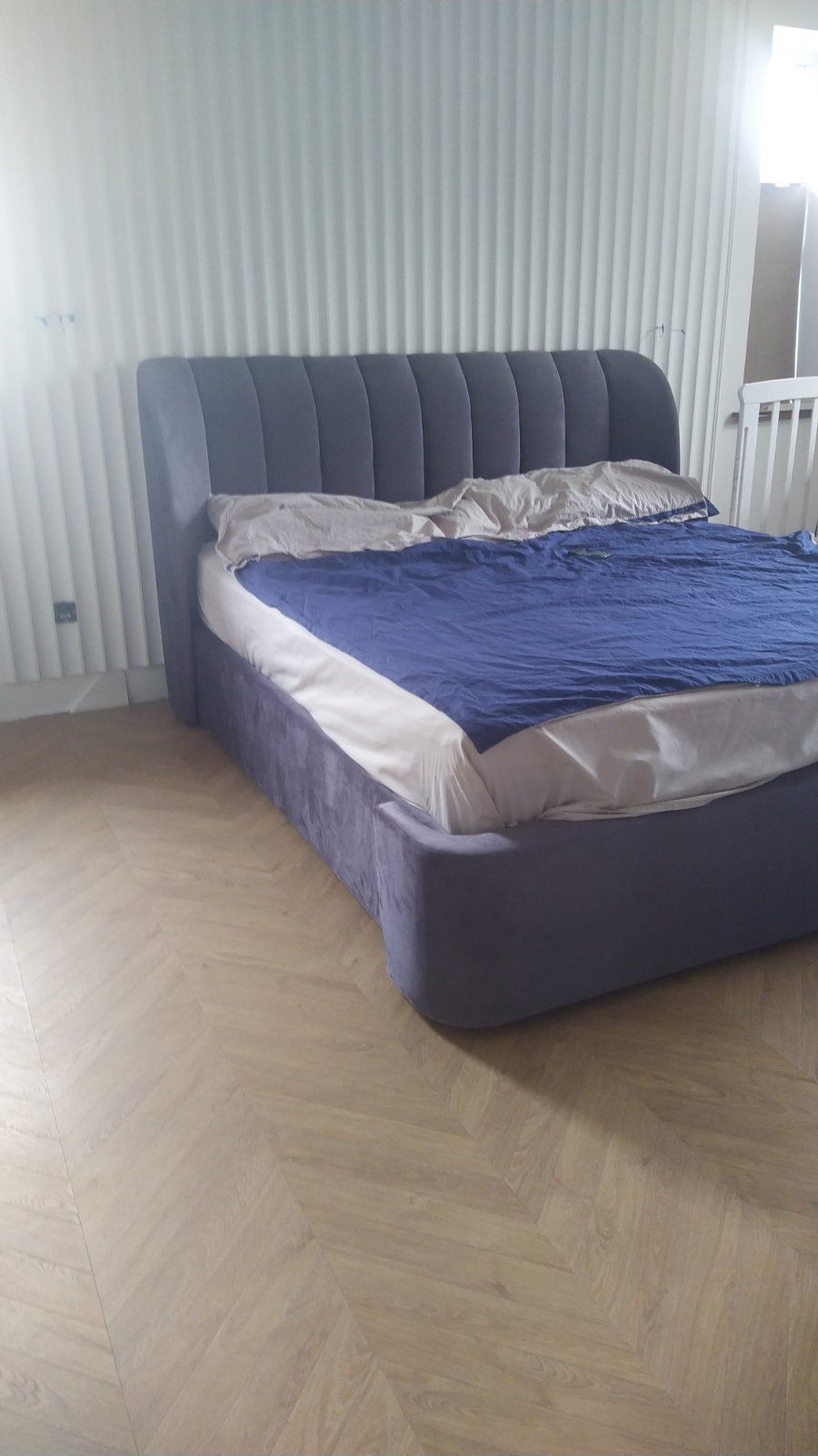 Двуспальная кровать "София" 160 х 190 с подъёмным механизмом