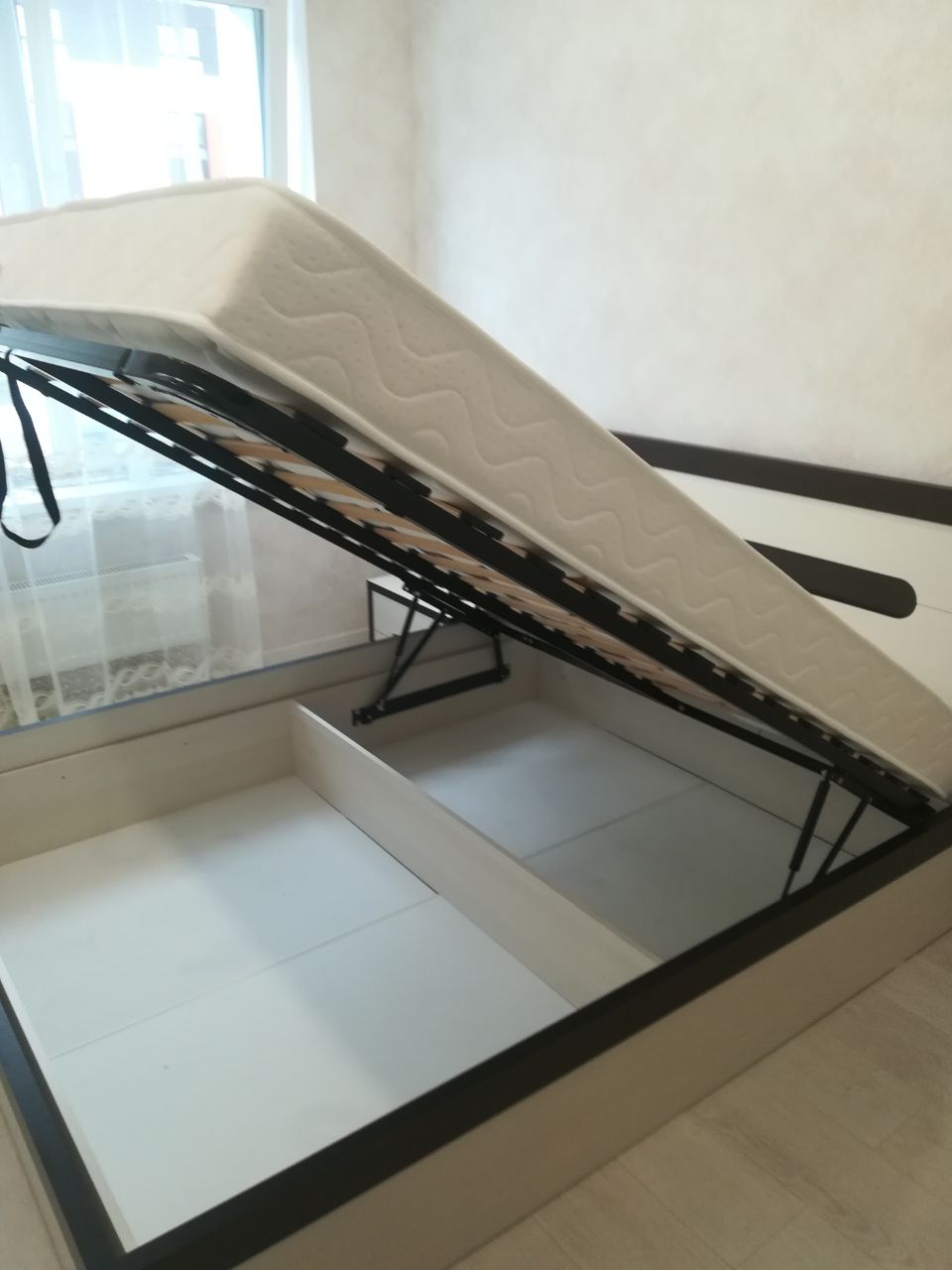 Полутораспальная кровать "Альба" 120 х 190 с подъемным механизмом цвет дуб сантана