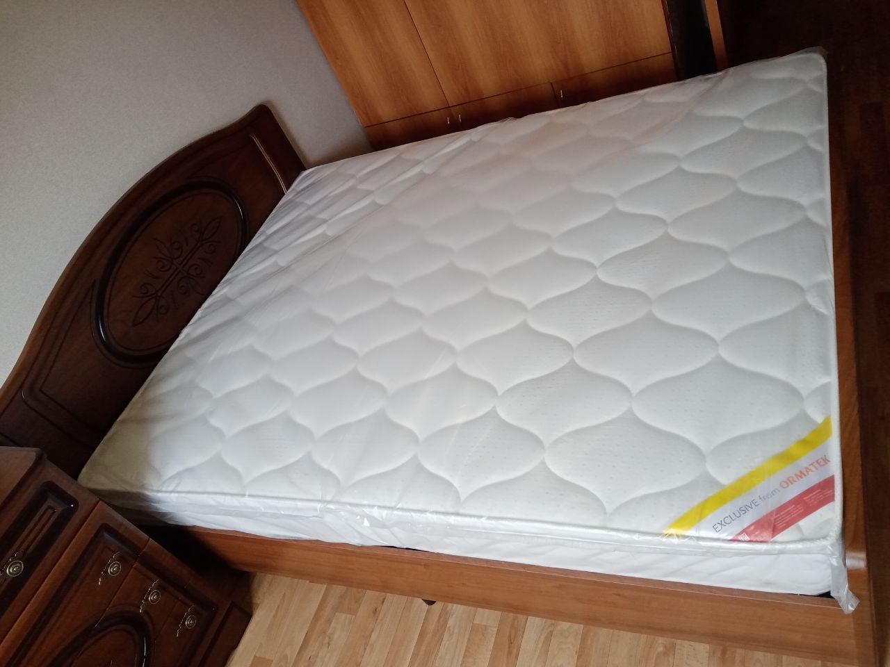Двуспальная кровать "Натали" 160х190 с подъемным механизмом цвет клен/ясень бежевый изножье высокое